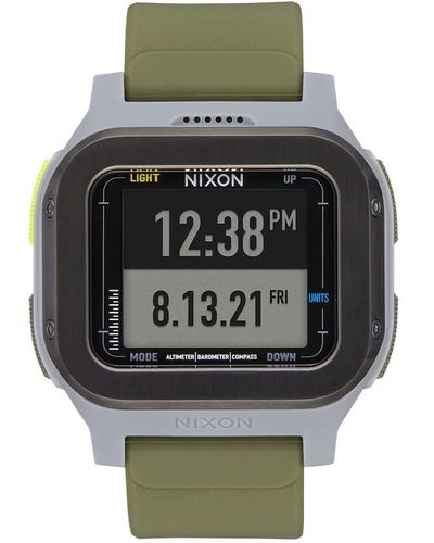 Nixon Digital Japanisches Automatikwerk Uhr mit Kunststoff Armband A1324-2072-00 - Mettallic