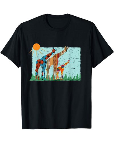 Great Plains African / Giraffe / Safari / Pattern / / Nature T-shirt - Black