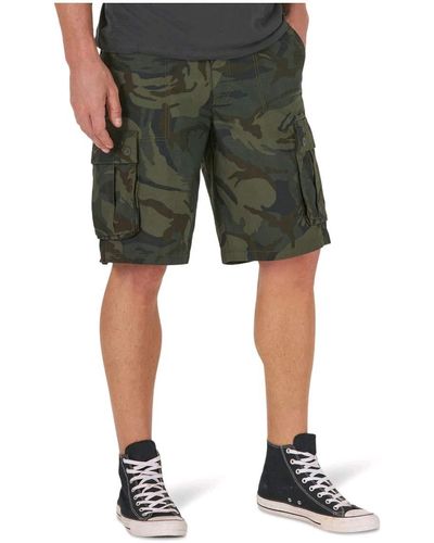 Lee Jeans Clothing Moss Green Camo Westport Perfomance Cargo Shorts - 33 - Verde