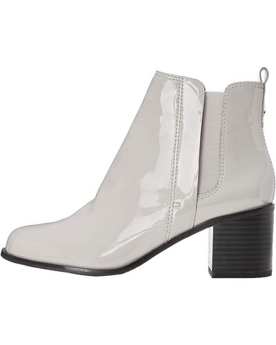 FIND 's Boots In Chelsea Style With Block Heel - White