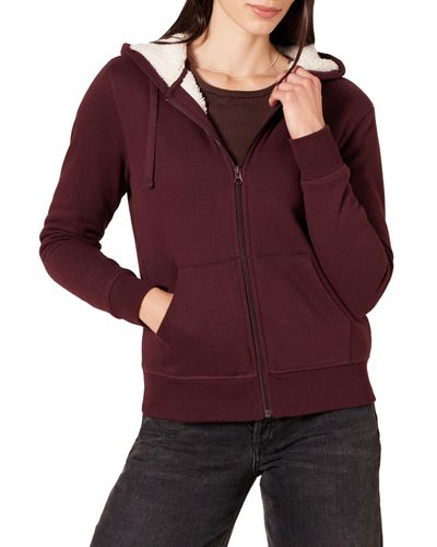 Amazon Essentials – Veste à capuche zippée en polaire doublée Sherpa pour femme - Rouge