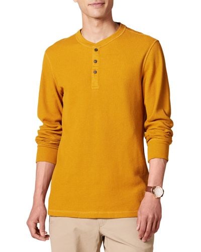 Amazon Essentials Camiseta Henley de Panal de Abeja de ga Larga con Ajuste Normal Hombre - Amarillo