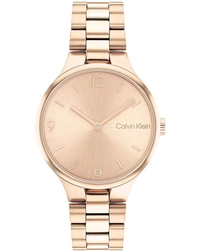 Calvin Klein Montre Analogique à Quartz pour avec Bracelet en Acier Inoxydable couleur or rose clair - 25200131 - Multicolore