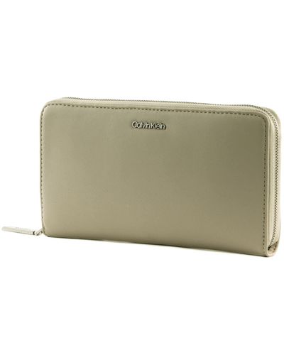 Calvin Klein Portafoglio Donna Ck Must Z/A Wallet XL Grande - Verde