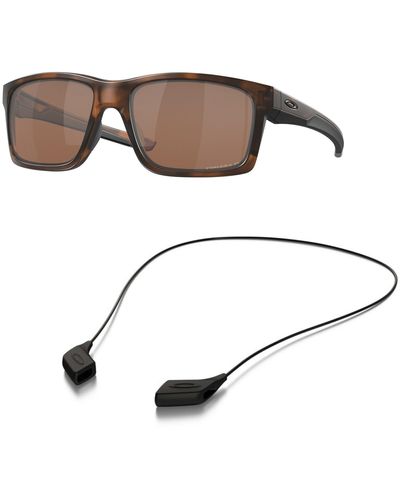 Oakley Oo9264 Sunglasses Bundle: Oo 9264 926449 Mainlink Matte Brown Tortoise And Medium Black Leash Accessory Kit - Multicolour