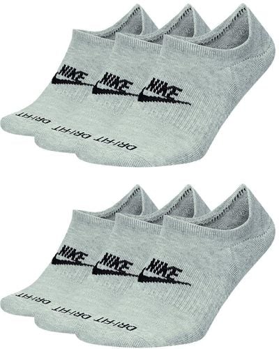 Nike Sportswear Everyday Essential Footie Lot de 6 paires de chaussettes de sport Invisibel DN3314 - Gris