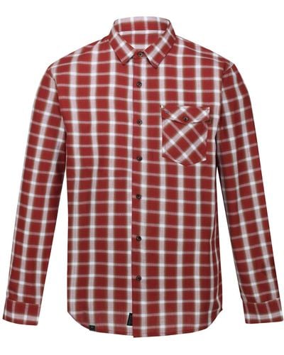 Regatta Lonan Langarm Kariertes atmungsaktiver Baumwolle mit Polyesterfutter und Brusttasche Hemden - Rot