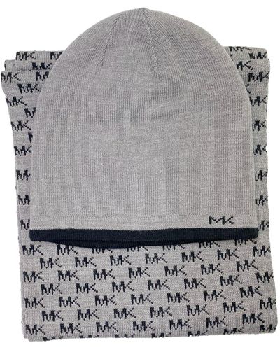 Michael Kors `s Scarf And Reversible Hat 2 Piece Set - Grey