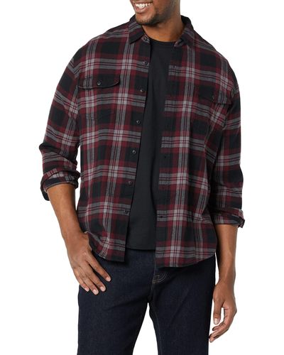 Amazon Essentials Camisa Entallada de Franela con Dos Bolsillos y ga Larga Hombre - Negro