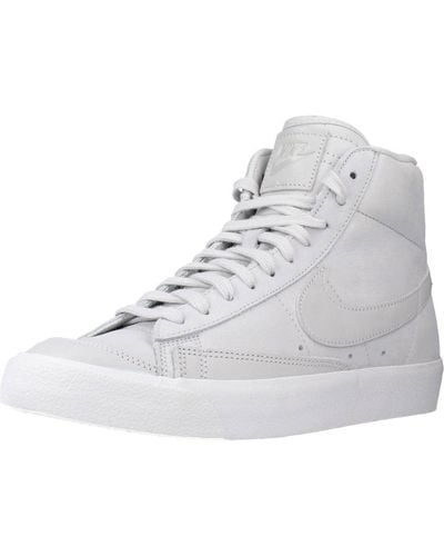 Nike Basketball Shoe - White