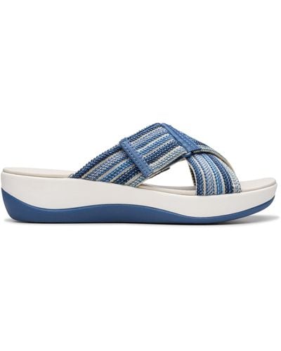 Clarks Arla Wave Textile Sandals In Standard Fit Size 4.5 - Blue