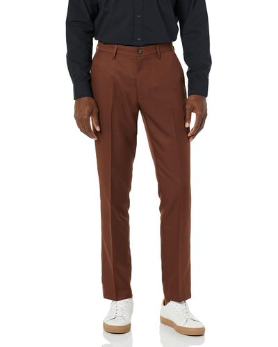 Amazon Essentials Pantalón de Vestir sin Pinzas y Ajuste Entallado Hombre - Marrón
