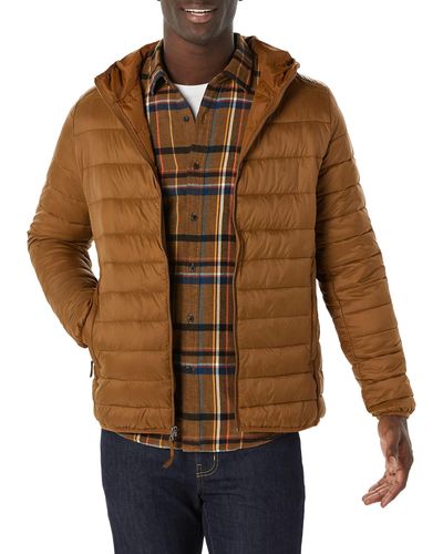 Amazon Essentials Lightweight Water-resistant Packable Hooded Puffer Jacket - Brown