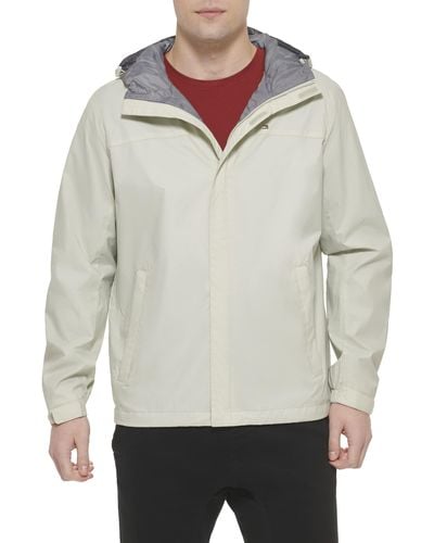 Tommy Hilfiger Mens Lightweight Breathable Waterproof Hooded Jacket Raincoat - Multicolor
