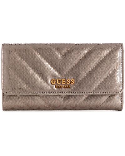 Guess queenie wallet sale