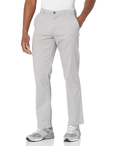 Amazon Essentials Athletic-fit Casual Stretch Chino Pant - Gray