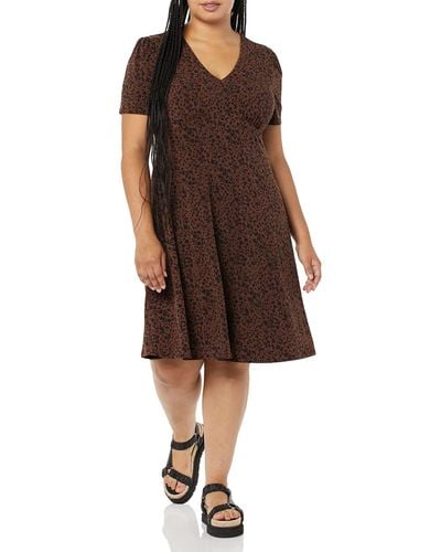Amazon Essentials Short Sleeve V-neck Gathered Fit And Flare Dress - Brown