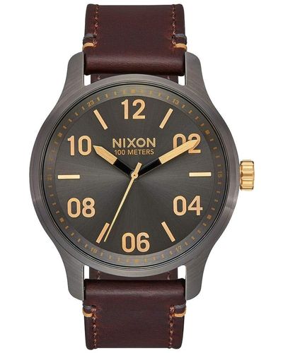 Nixon Analog Japanischer Quarz Uhr mit Echtes Leder Armband A1243-595-00 - Braun