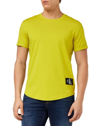 Calvin Klein T-Shirt Kurzarm Badge Turn Up Sleeve Rundhalsausschnitt - Gelb