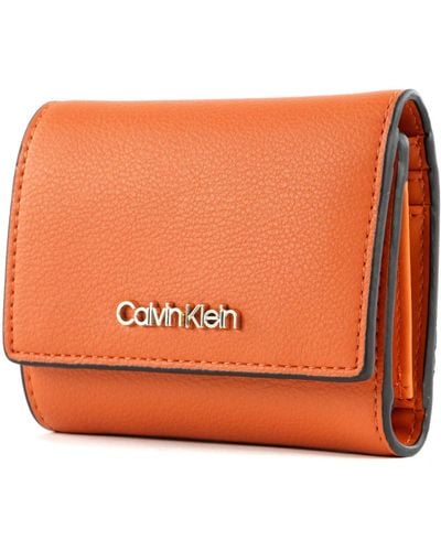 Calvin Klein Trifold Wallet Xs Roasted Pumpkin - Oranje