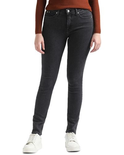 Calvin Klein Jeans Mid Rise Skinny Fit - Schwarz