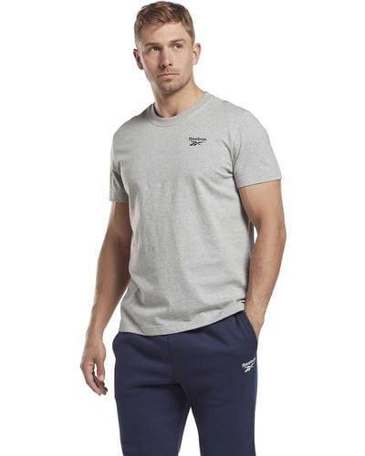 Reebok Identity Left Chest Logo Camiseta - Gris