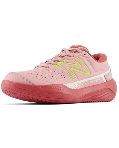 New Balance 696 V5 Hard Court Tennis Shoe - Pink