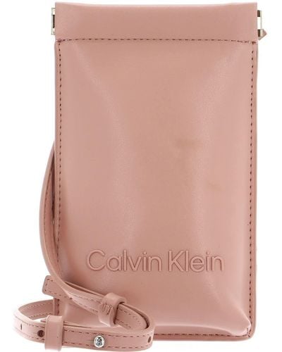 Calvin Klein Vrouwen Ck Set Telefoon Crossbody Portemonnees - Roze