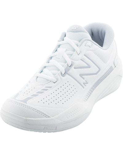 New Balance 696 V5 Hard Court Tennis Shoe - Black