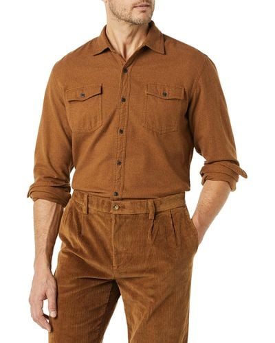 Amazon Essentials Camicia in Flanella vestibilità Regolare a iche Lunghe con Due Tasche-Colori Fuori Produzione Uomo - Marrone