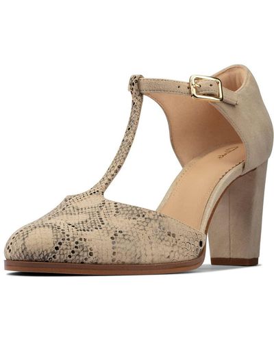 Clarks Kaylin85 Tbar2 S Court Shoes 7 Uk Taupe Snake - Brown