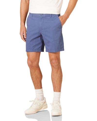 Amazon Essentials Pantaloncini Chino Elasticizzati e Aderenti da 18 cm Uomo - Blu