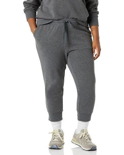 Amazon Essentials Fleece Capri Jogging Trousers - Grey