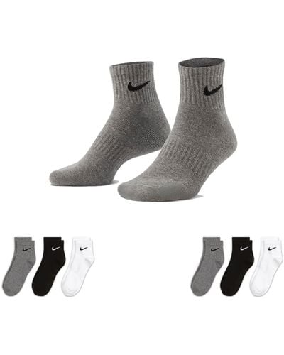 Nike Lot de chaussettes de sport courtes pour homme et femme Blanc/noir Taille 34 36 38 40 42 44 46 48 50 SX7677 - Métallisé