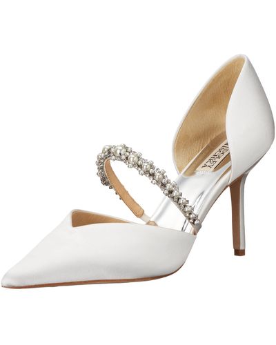 badgley mischka white pumps