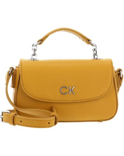 Calvin Klein Re-Lock Crossbody With Flap PBL Monarch Gold - Giallo
