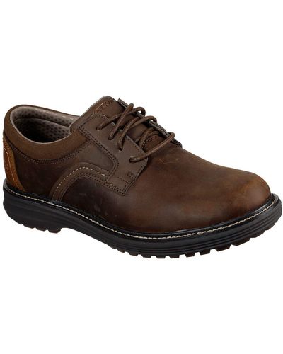 Skechers Round Toe Lace Up - Brown