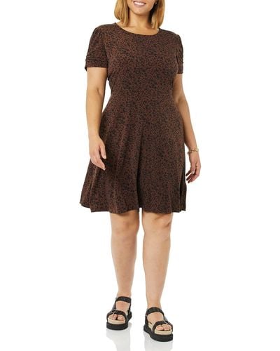 Amazon Essentials Gathered Short Sleeve Crew Neck A-line Dress - Brown
