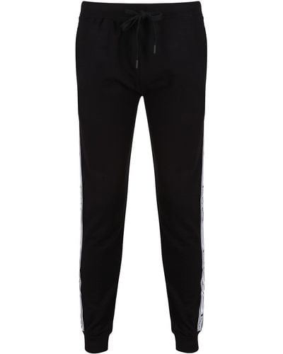 Ben Sherman Loungehose in Schwarz mit Markenbesatz in Weiß | Elastischer Kordelzugbund und Bündchen an den Knöcheln | Super weiche