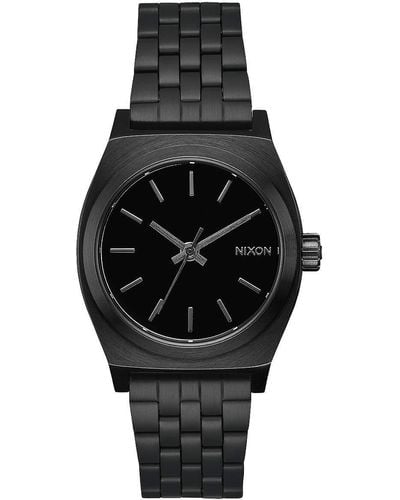 Nixon S Analog Quartz Watch With Stainless Steel Strap A1130-001-00 - Black
