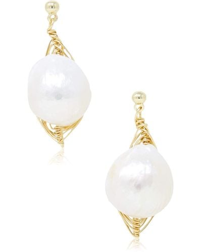 HIKARO Wuliwuli Dangle Irregular Natural Freshwater Pearl Handmade With Twisted 14k Gold Plating Dangle Earring - White