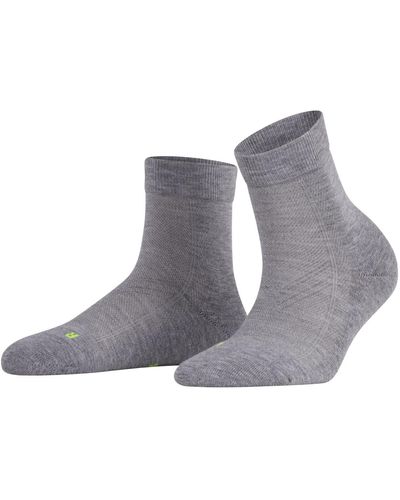 FALKE Kurzsocken Cool Kick W SSO Weich atmungsaktiv schnelltrocknend einfarbig 1 Paar - Grau