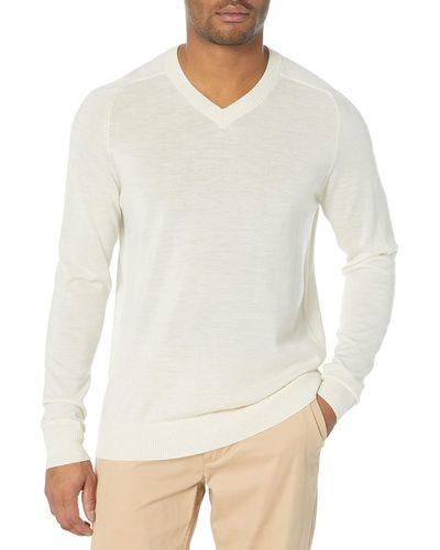Amazon Essentials Regular-fit Merino Wool V-neck Sweater - White