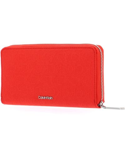 Calvin Klein Re-Lock Zip Around Wallet With Charm Deep Orange - Rosso