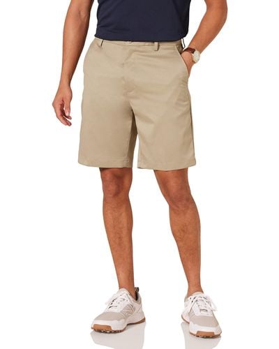 Amazon Essentials Pantaloncini da Golf Elasticizzati dalla vestibilità Classica - Neutro