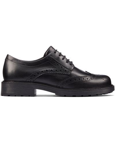 Clarks brogues wide best sale fit