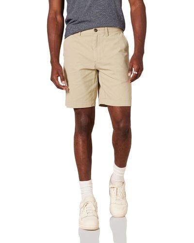 Amazon Essentials Pantalón Corto de 23 Cm de Ajuste Entallado Hombre - Neutro