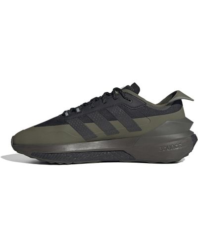 adidas Sneaker Avryn Olive Strata-core Black-silver Pebble 44 2/3 - Zwart