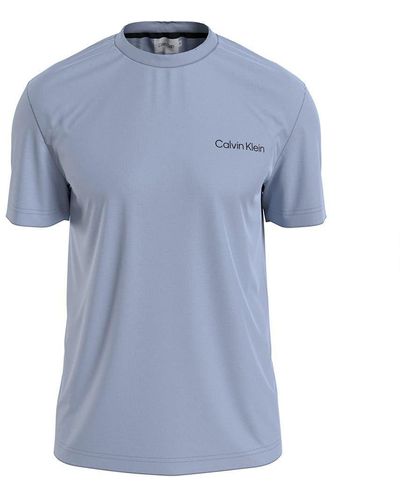 Calvin Klein Angled Back Logo K10K112495 Kurzarm T-Shirts - Blau