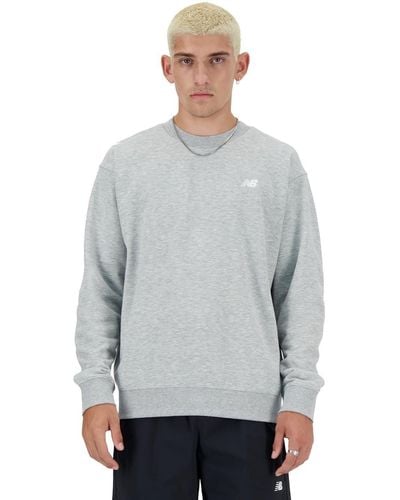 New Balance Sweatshirt mit Rundhalsausschnitt - Grau